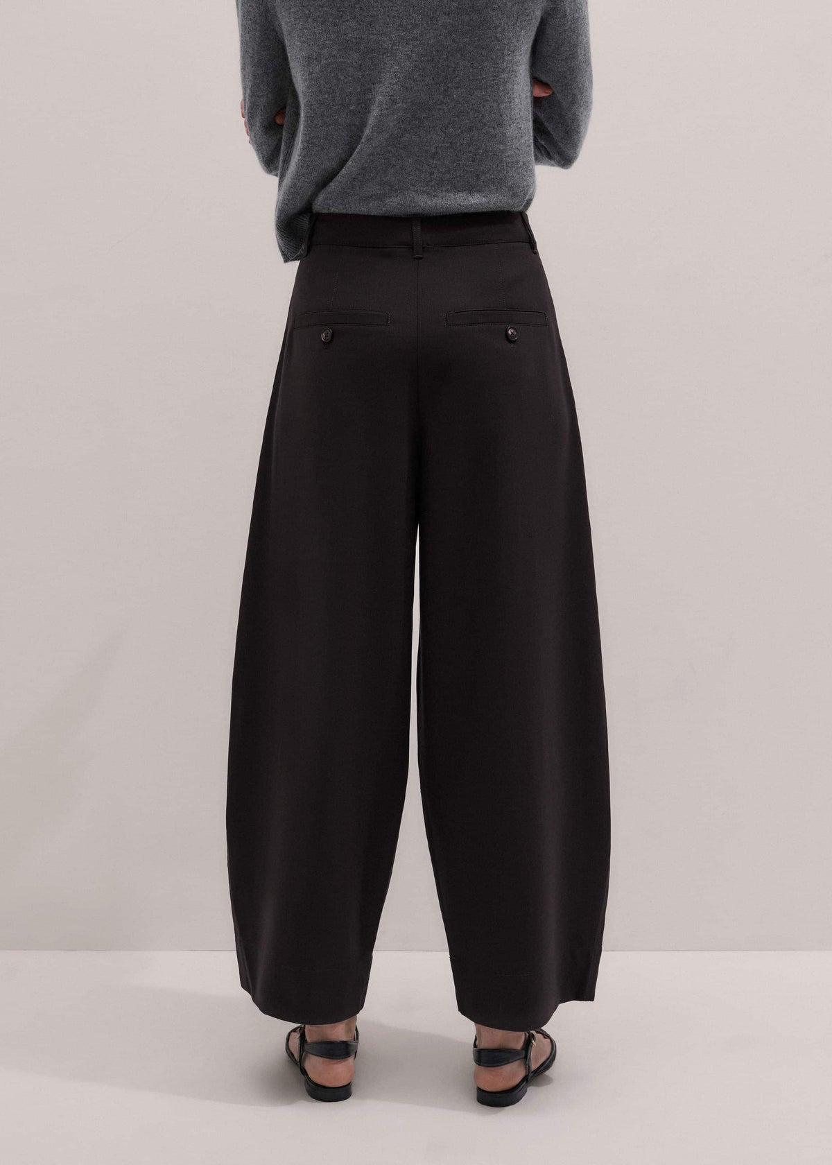 Brown Barrel-Leg Pant | ME+EM