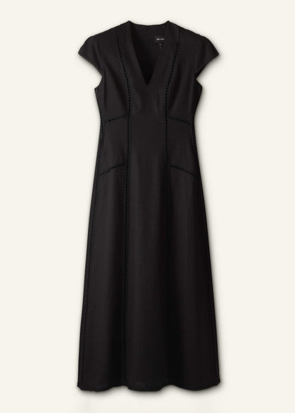 Black Crease-Less Linen Embroidered Maxi Dress | ME+EM