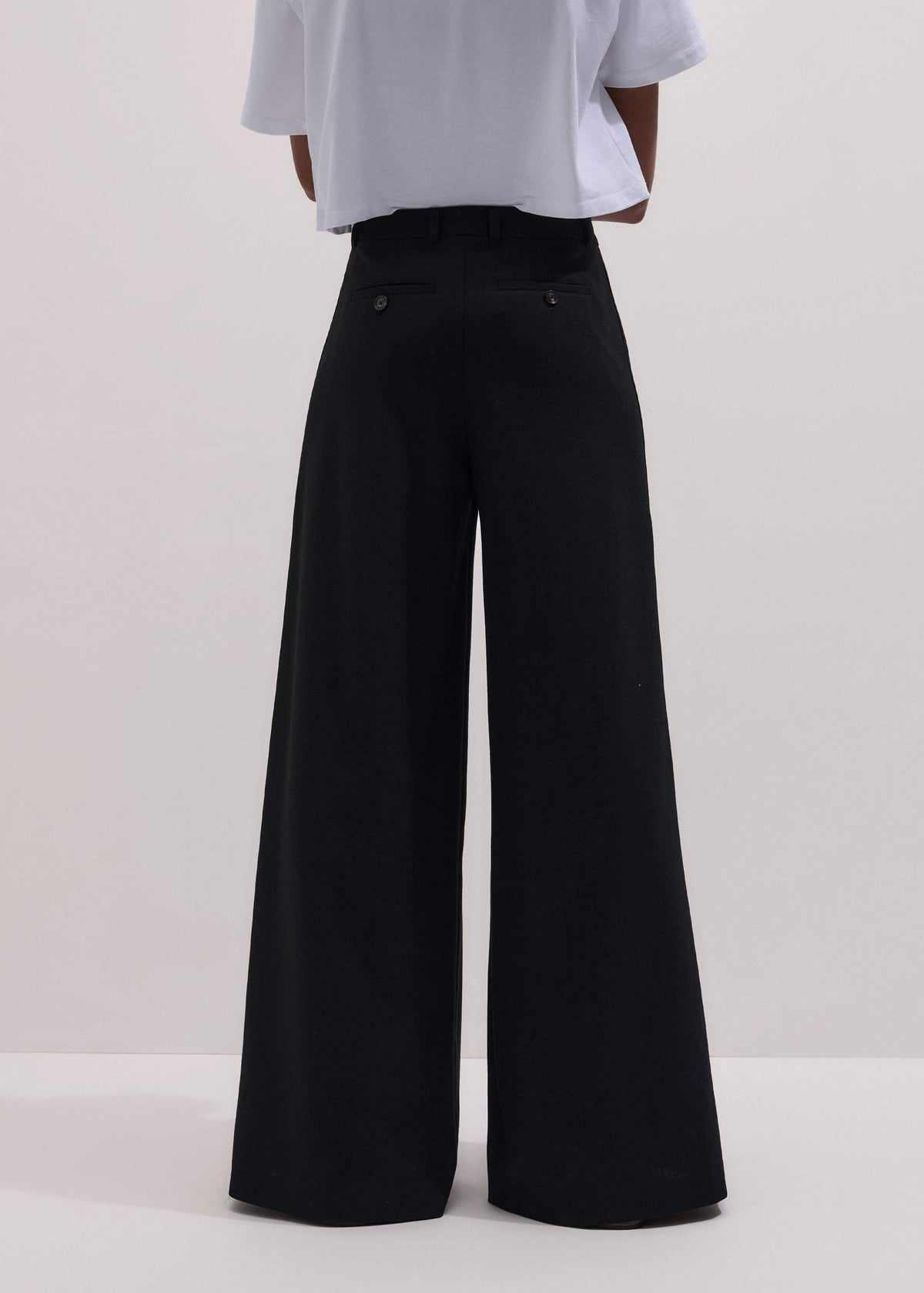 Black Very Wide-Leg Pant | ME+EM