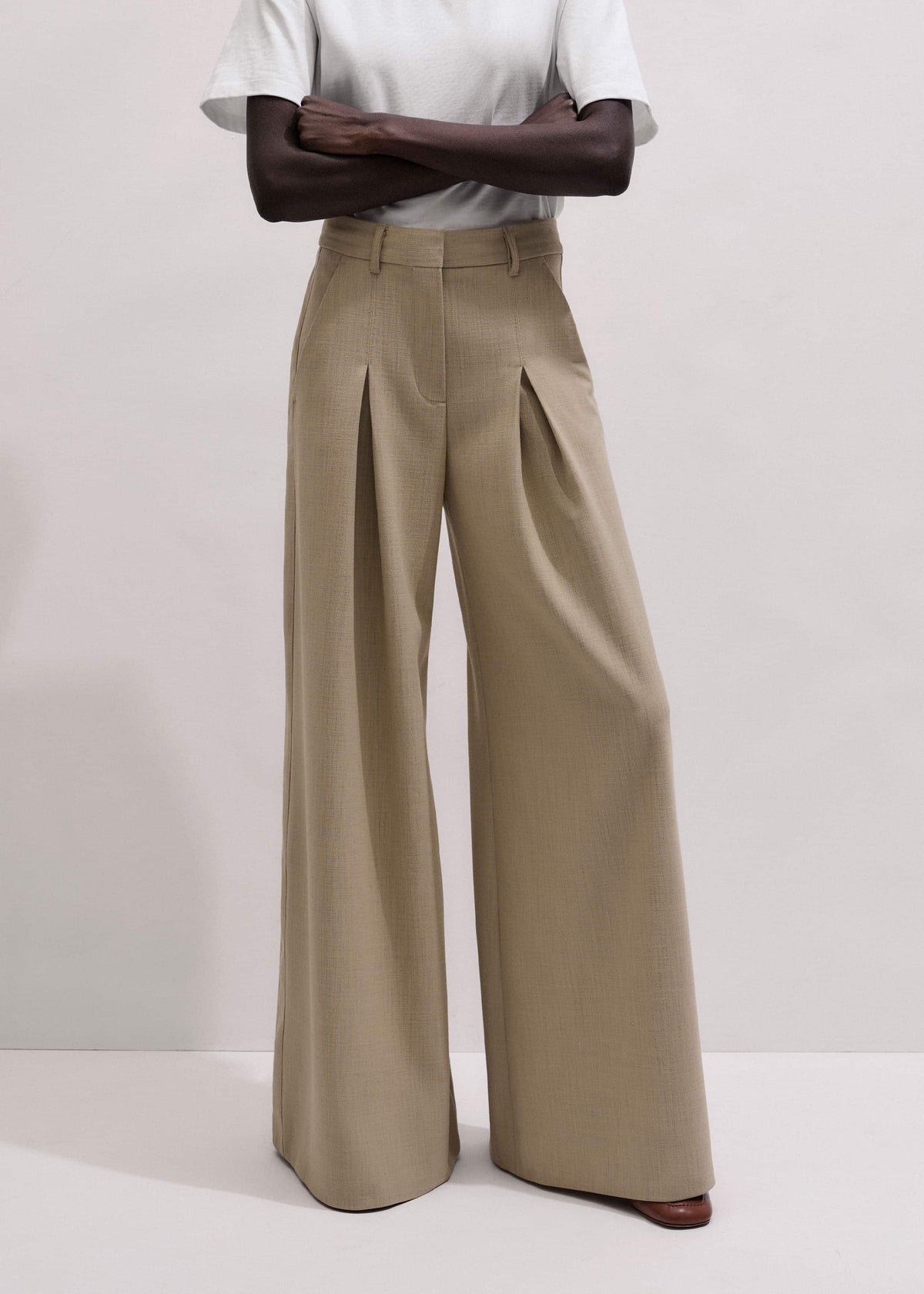 Sand Very Wide-Leg Pant | ME+EM