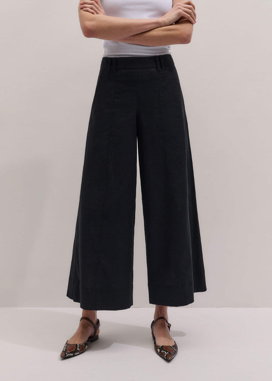 Black Crop Wide-Leg Pant | ME+EM