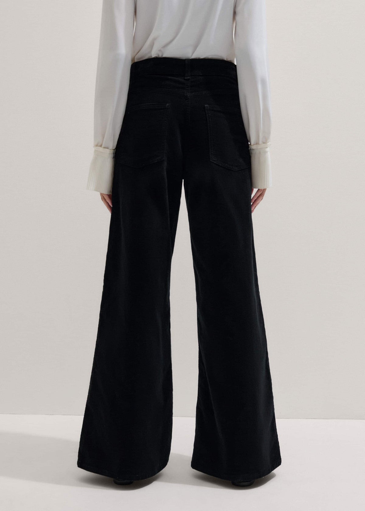 Black Ultimate Wide-Leg Pant | ME+EM