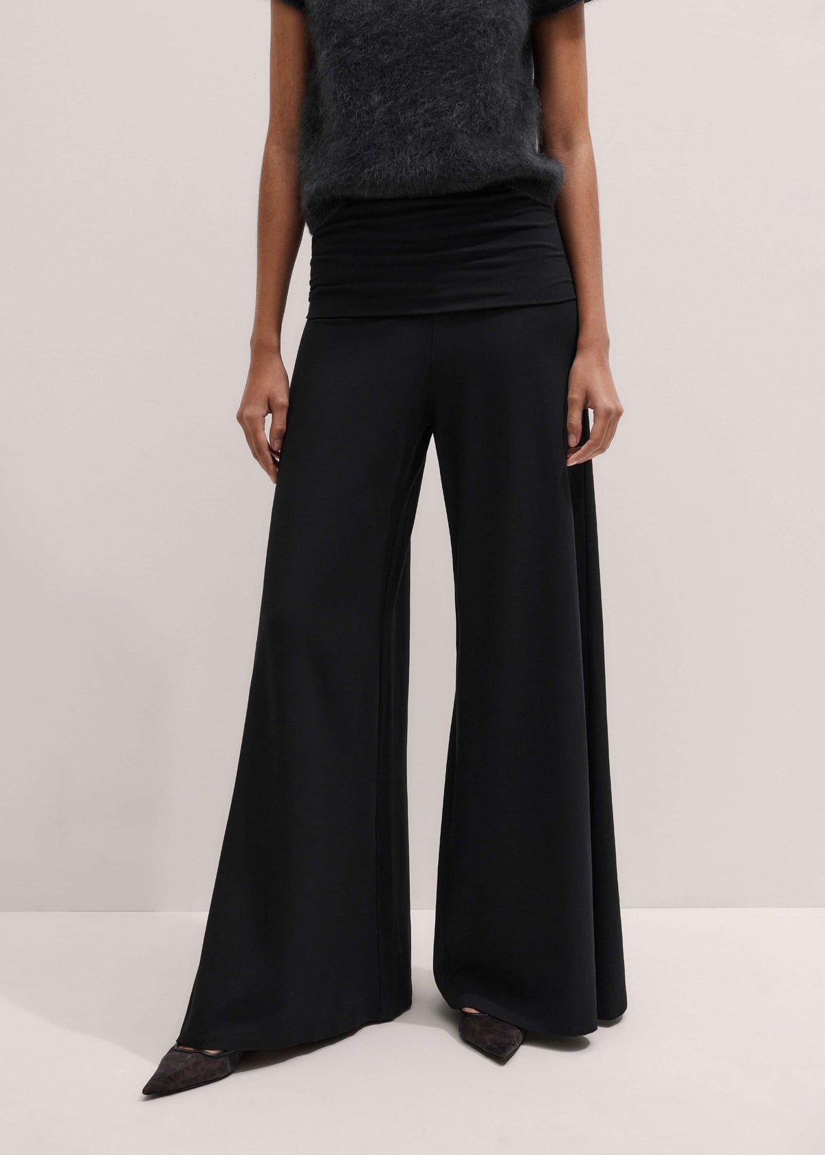 Black Super Wide Palazzo Pant | ME+EM