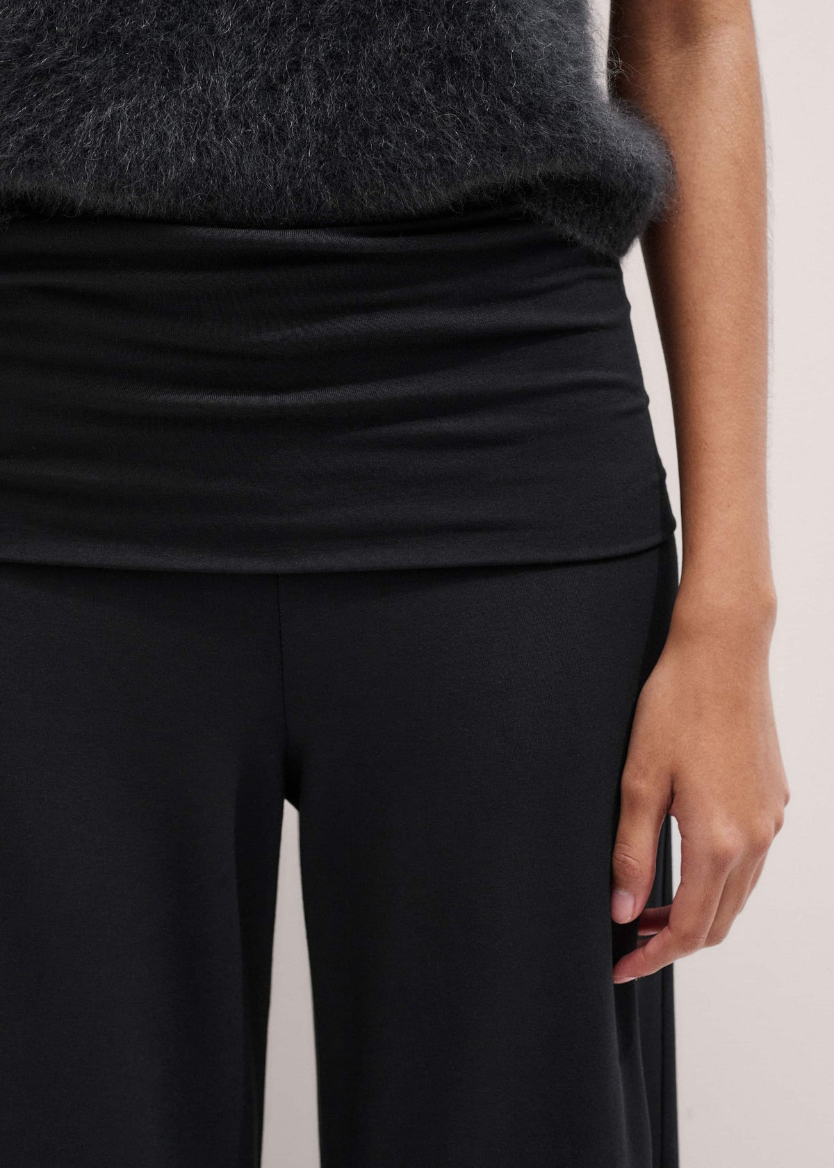 Black Super Wide Palazzo Pant | ME+EM