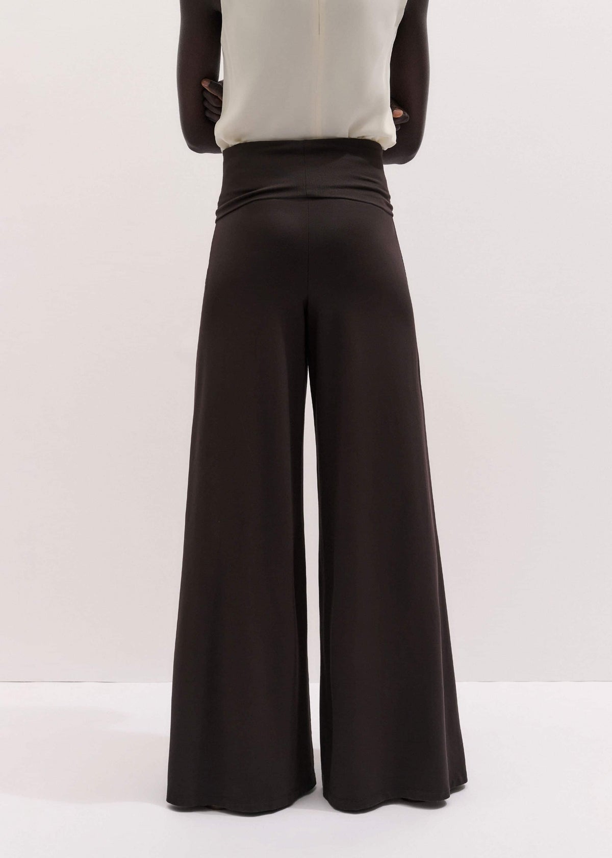 Brown Super Wide Palazzo Pant | ME+EM