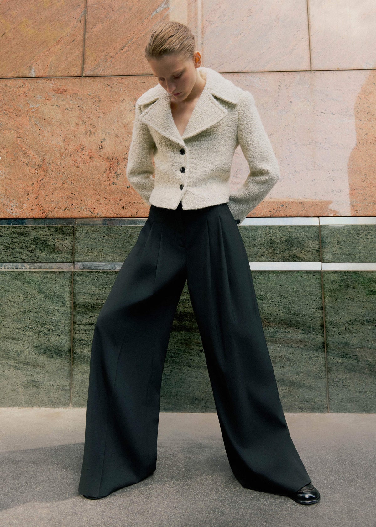 Black Wide-Leg Pleat Pant | ME+EM