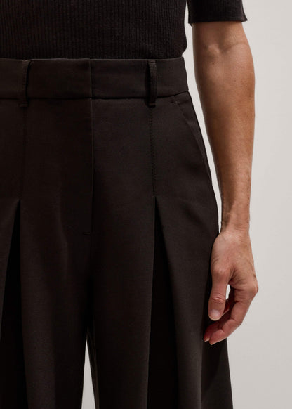 Brown Wool Ultimate Pleat-Front Wide-Leg Pant | ME+EM
