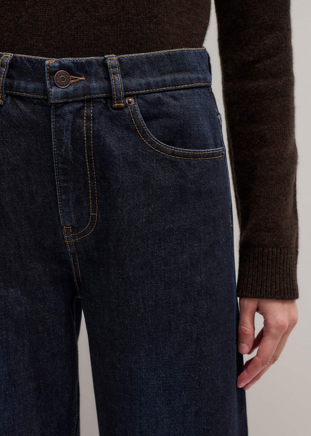 Dark Blue Straight Crop Jean | ME+EM