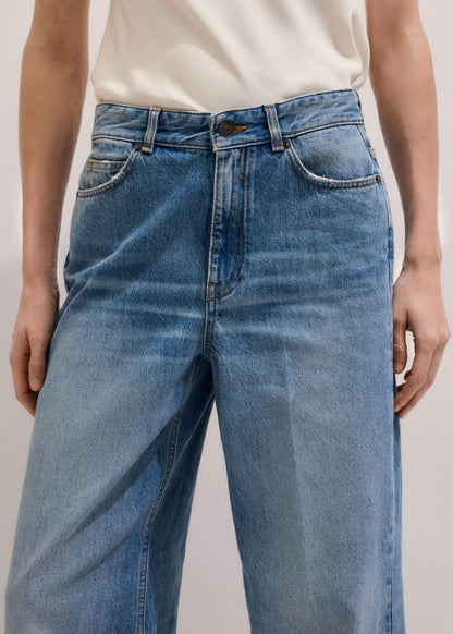Mid Blue Straight Ankle Grazer Jean | ME+EM