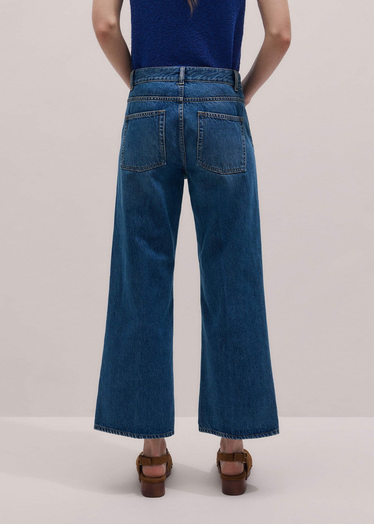 Blue Leg Elongator Crop Jean | ME+EM