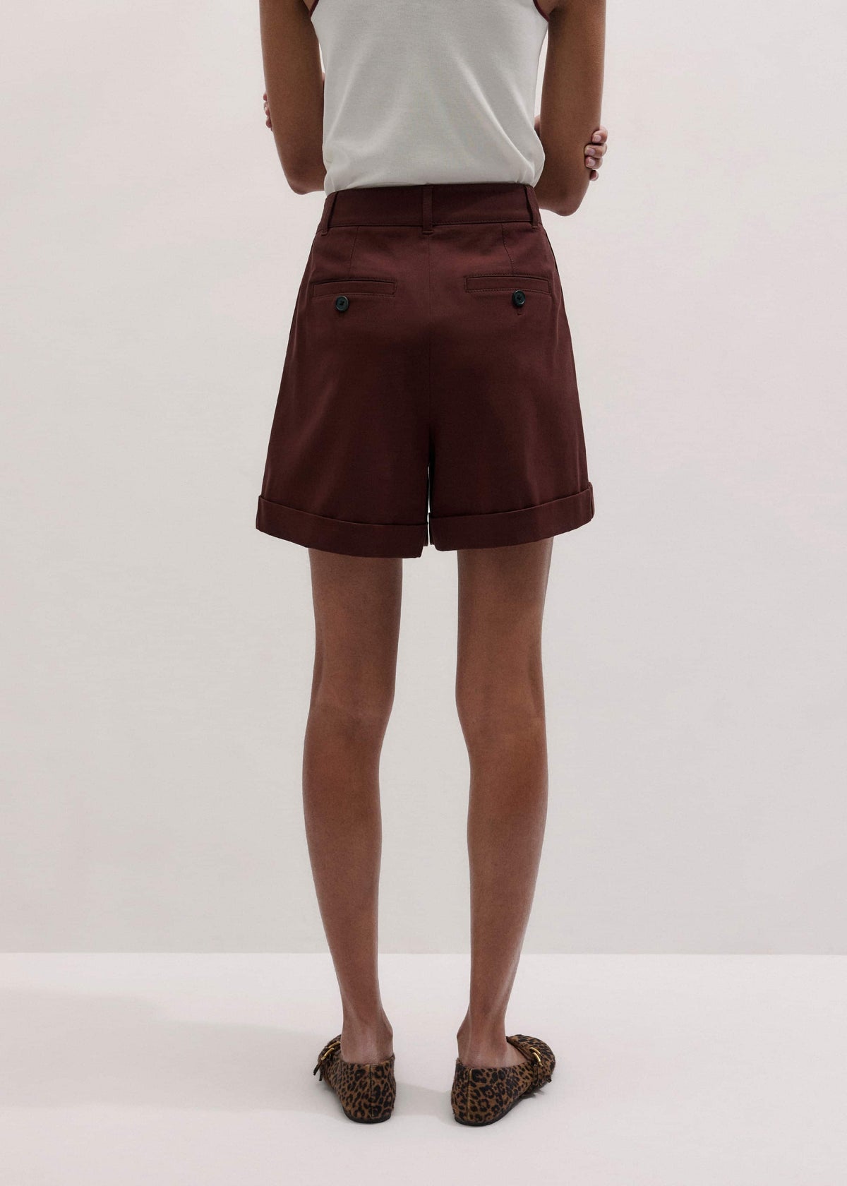 Cinnamon Brown Tailored Summer Short | ME+EM