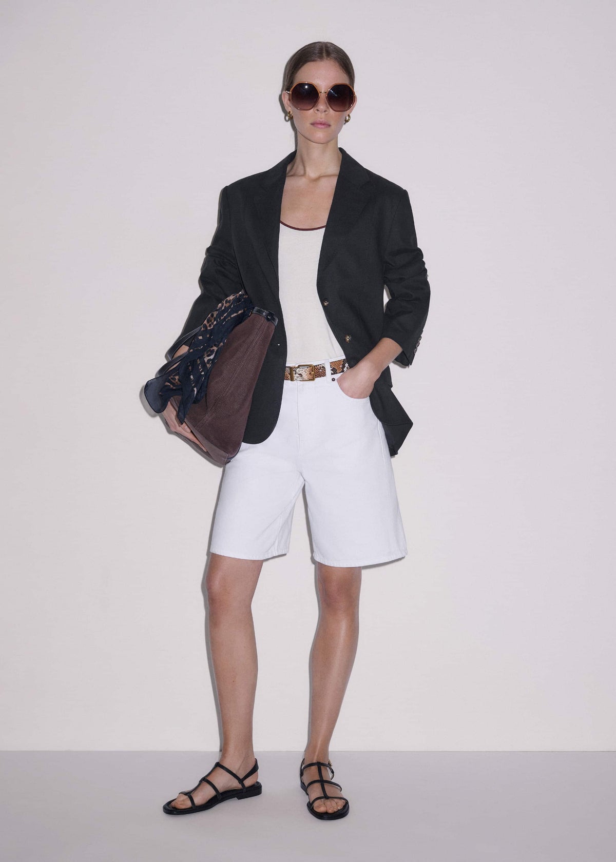 White Bermuda Short | ME+EM