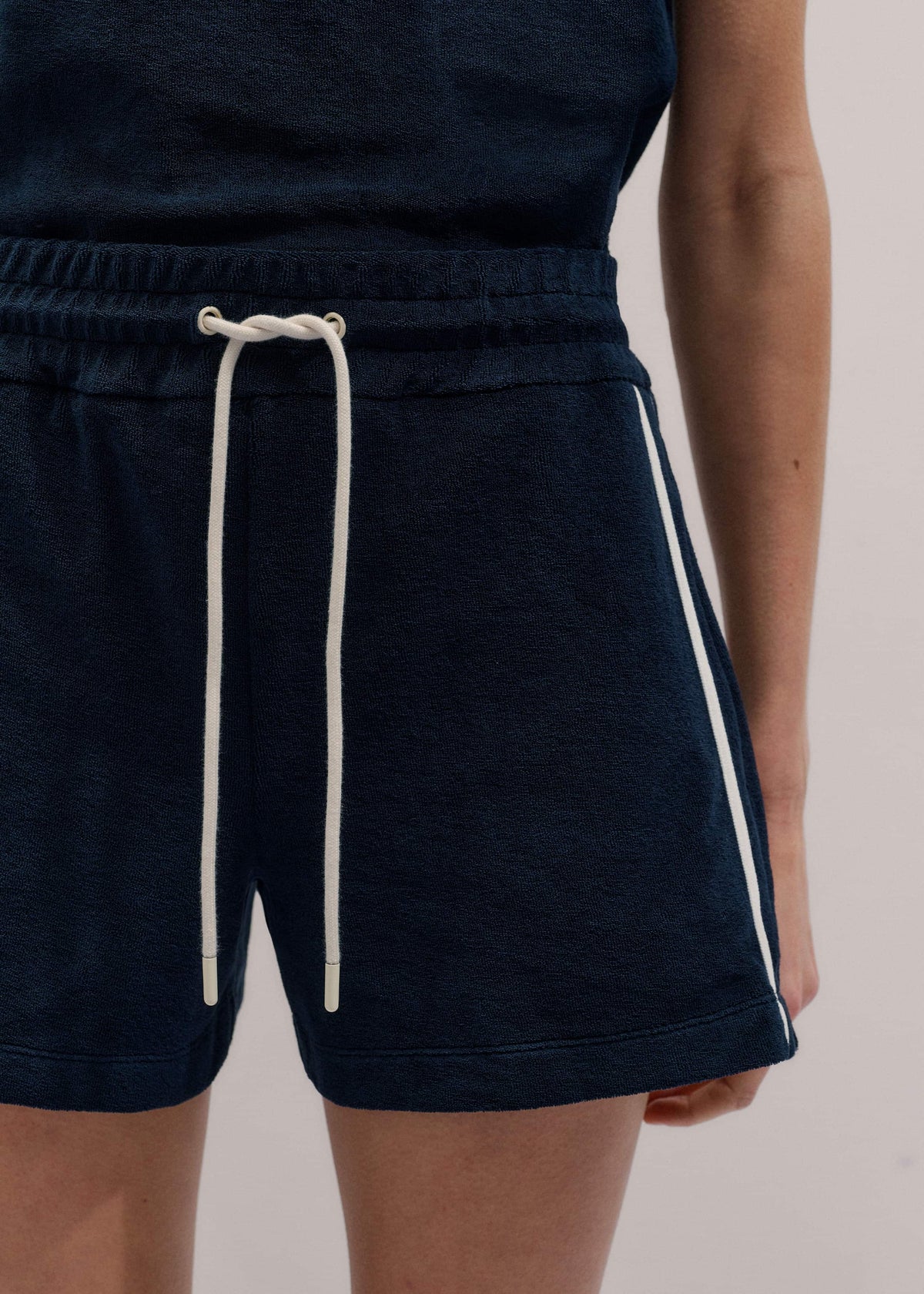 Navy Rib Trim Track Short | ME+EM