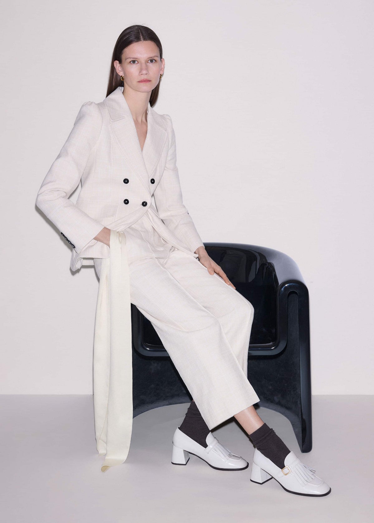 Ivory Textured Straight Crop Pant | ME+EM