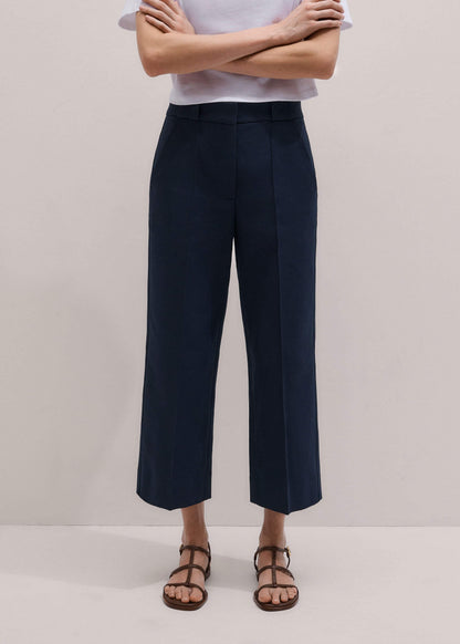 Navy Straight Crop Pant | ME+EM