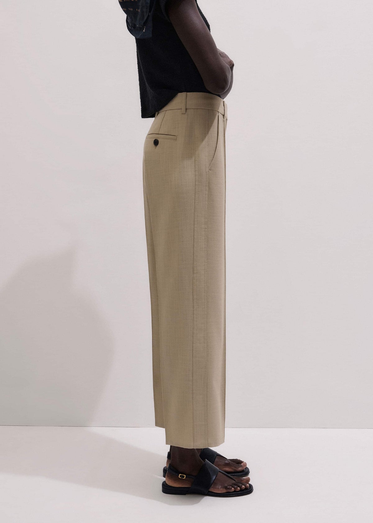 Sand Tailored Straight Crop Pant | ME+EM