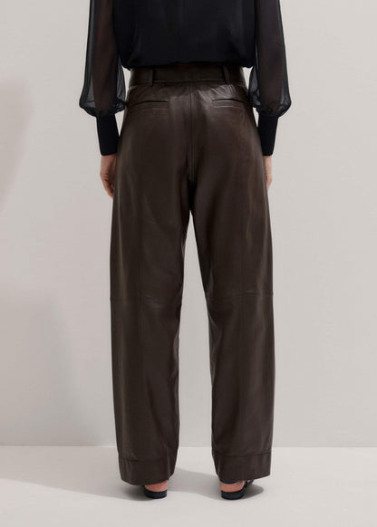 Brown Leather Clever Tapered Pant | ME+EM