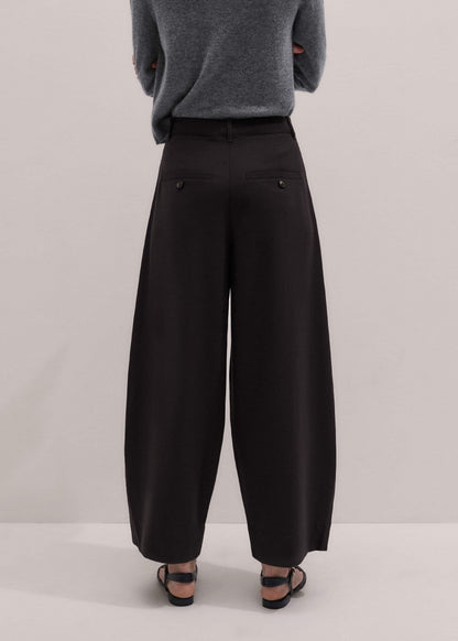 Brown Barrel-Leg Pant | ME+EM