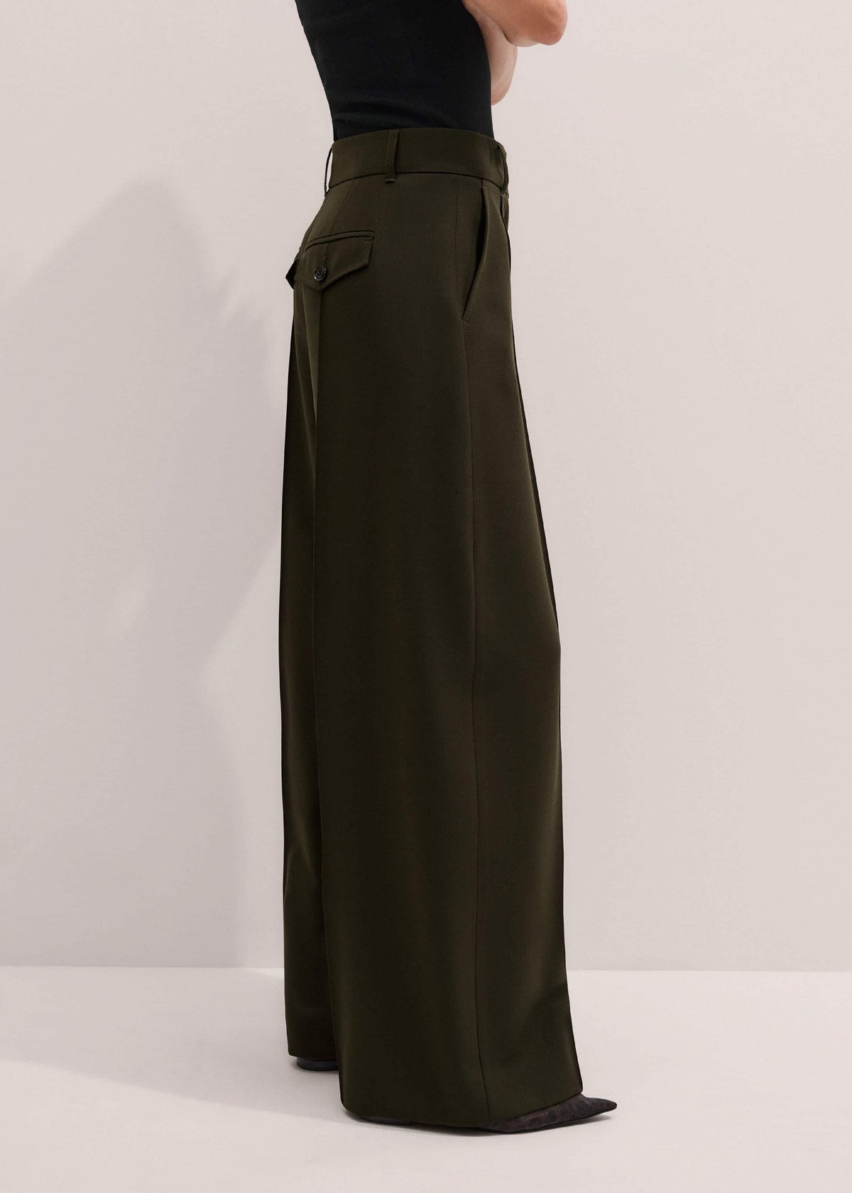 Olive Green Pintuck Tapered Pant | ME+EM