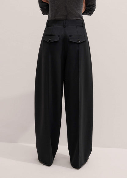Black Pintuck Taper Pant | ME+EM