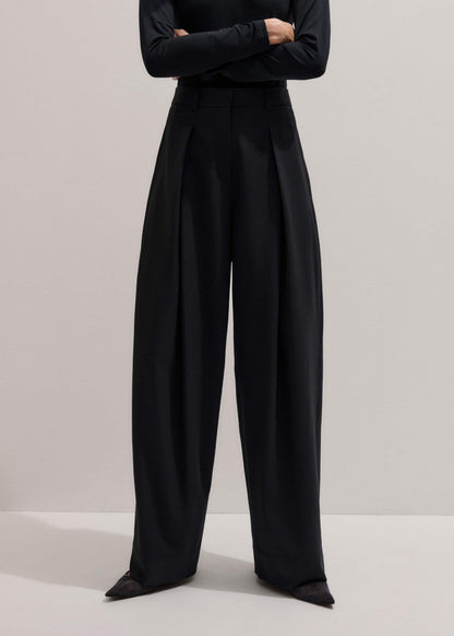 Black Wool Exaggerated Tapered Pleat Pant | ME+EM