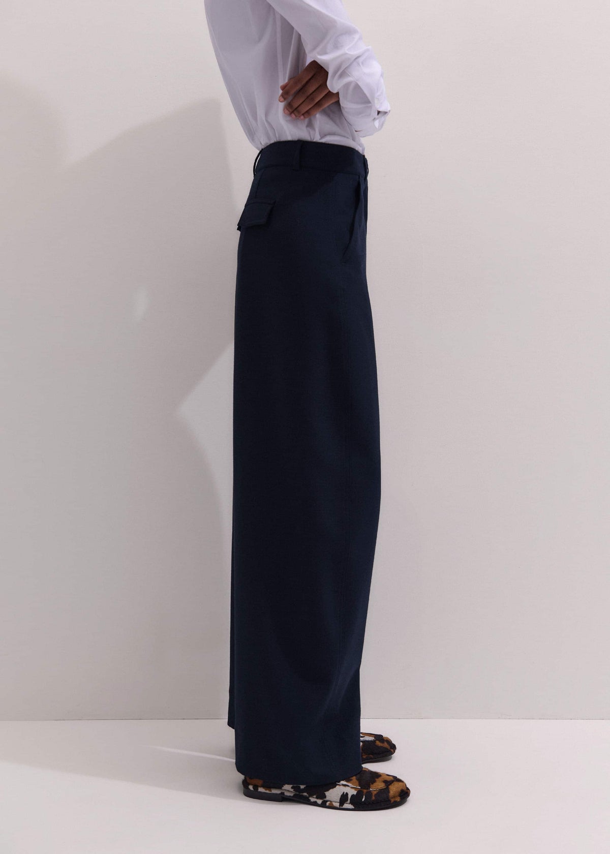 Navy Textured Extreme Tapered Pant | ME+EM