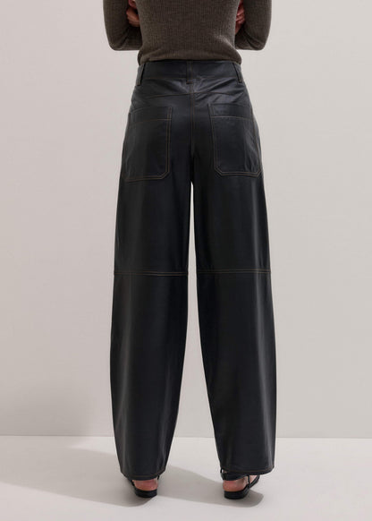 Black Leather Extreme Tapered Pant | ME+EM