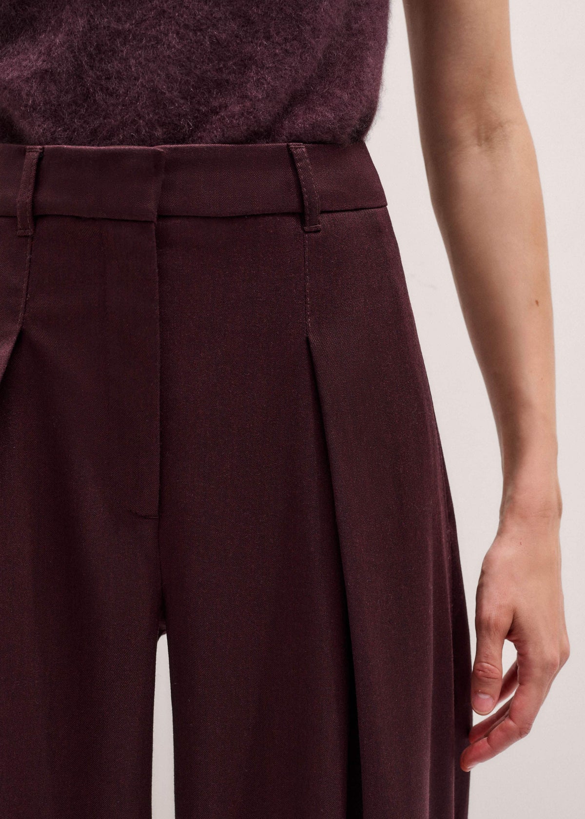 Red Tapered Pant | ME+EM