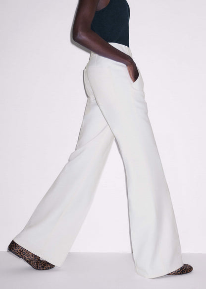 Ivory Everyday Leg Elongator Pant | ME+EM