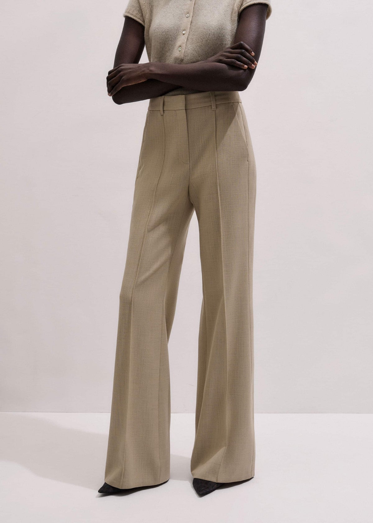 Sand Tailored Leg Elongator Pant | ME+EM