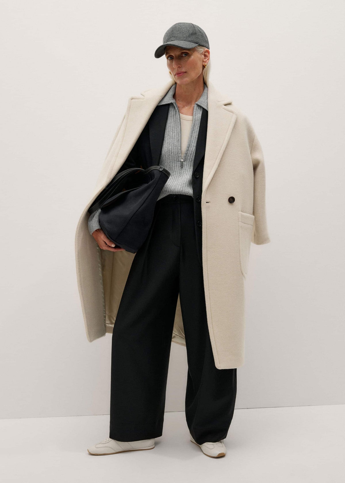 Black Barrel Leg Pant | ME+EM