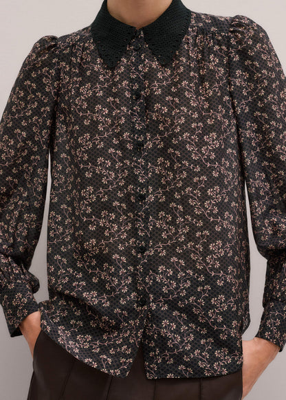 Black Scallop Daisy Print Feature Collar Blouse | ME+EM