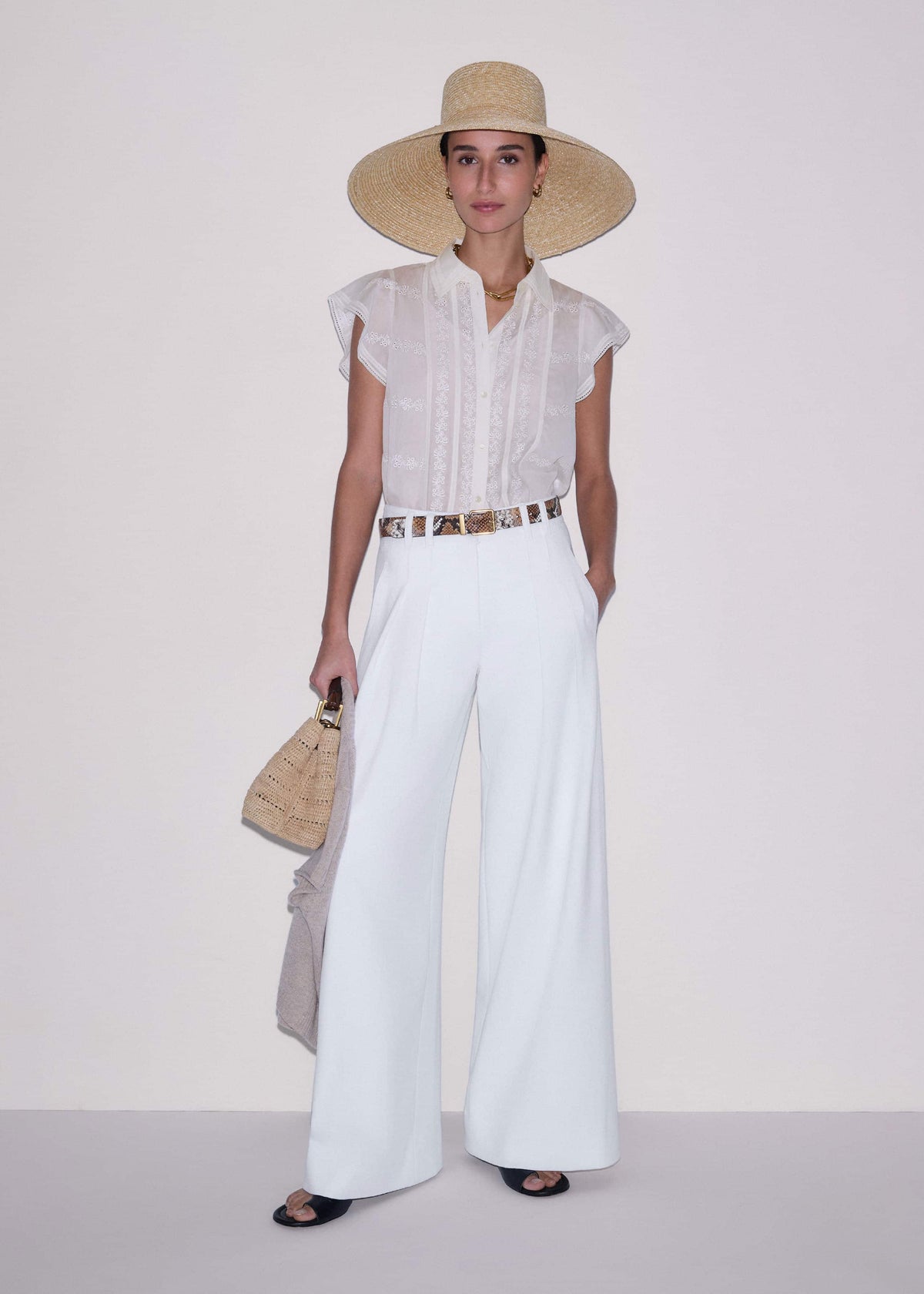 Cream Silk Cotton Embroidery Collar Swing Blouse | ME+EM