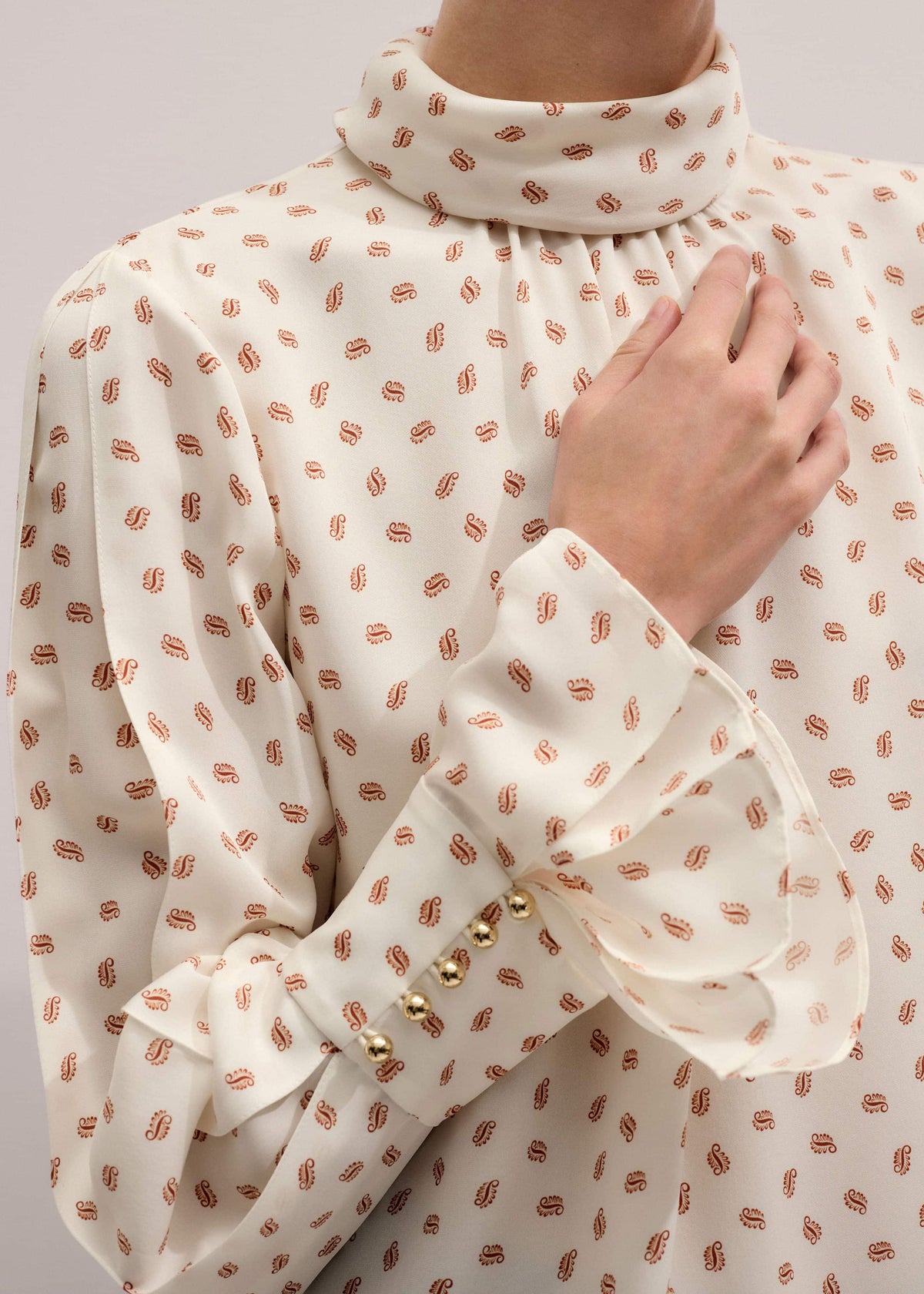 Cream Silk Spaced Paisley Print Statement Sleeve Blouse + Tie | ME+EM