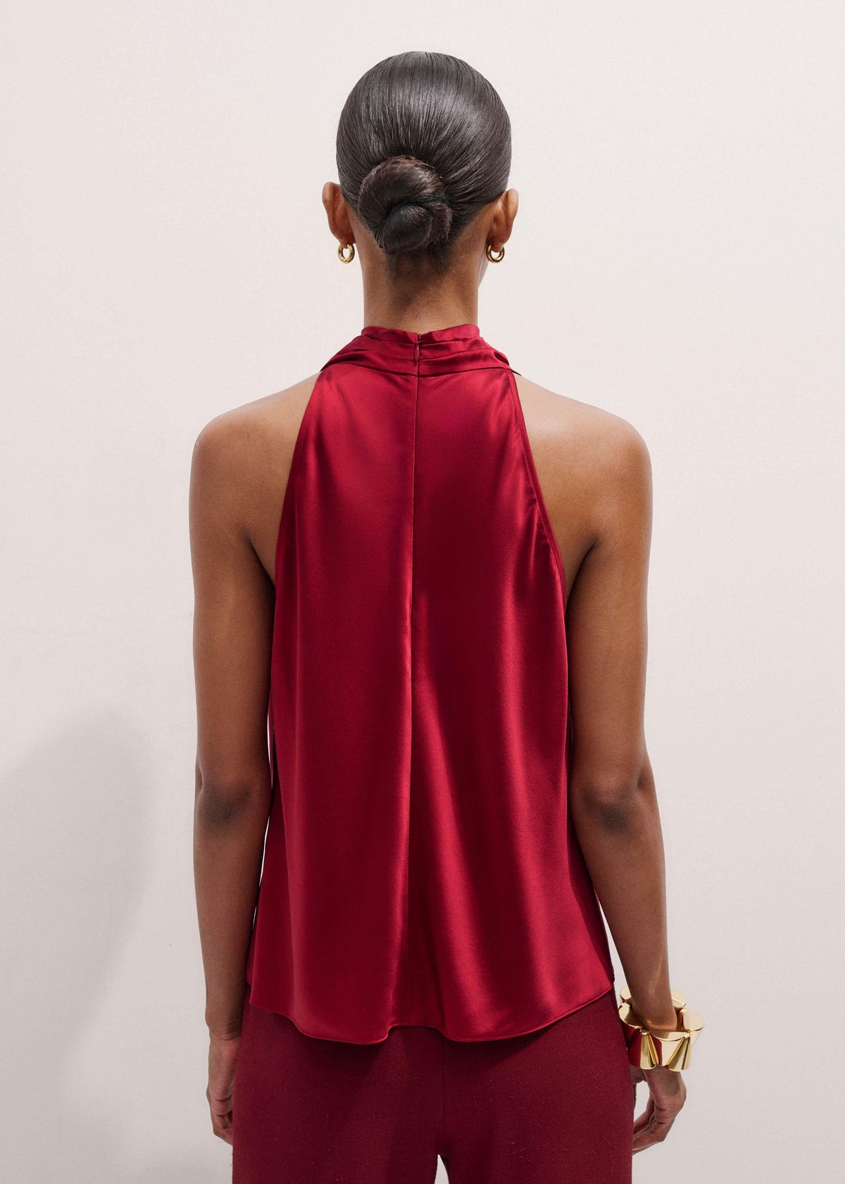 Red Silk Satin Halterneck Sleeveless Top | ME+EM