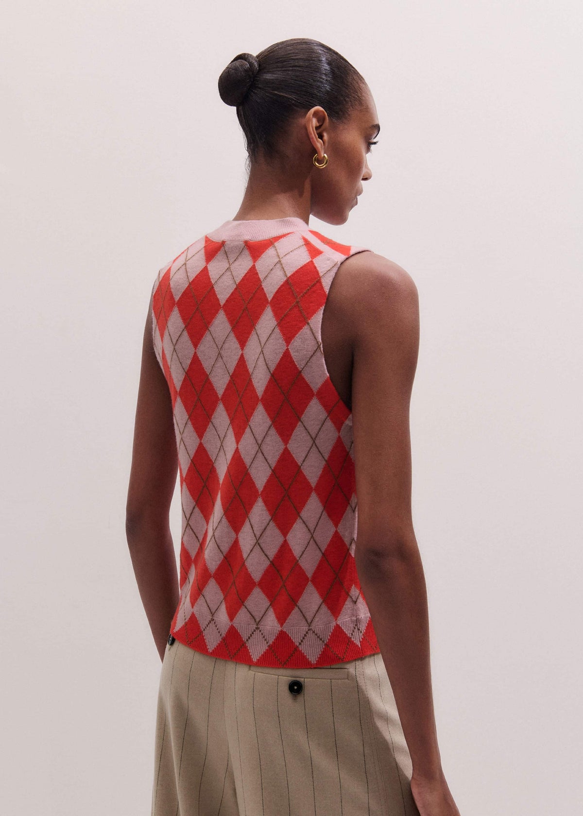Pink Fine Argyle Slim Knit Vest | ME+EM