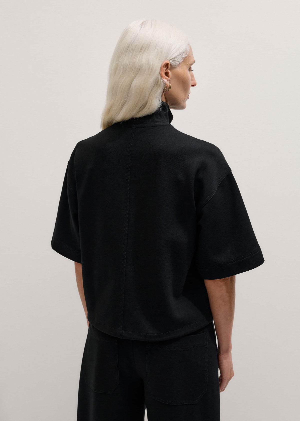 Black Luxe Travel Tailoring Layering Jacket | ME+EM