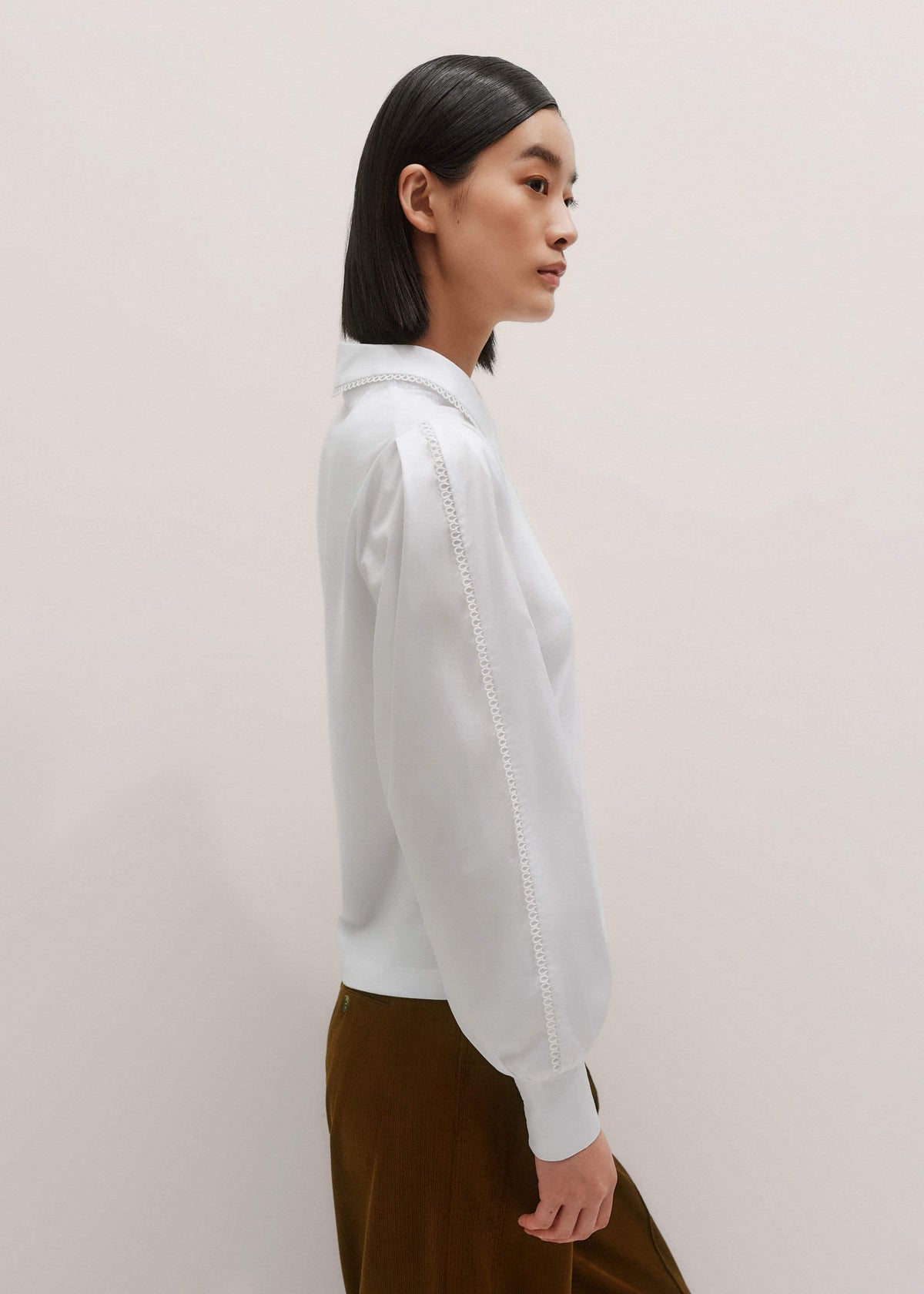 White Collared Layering Top | ME+EM