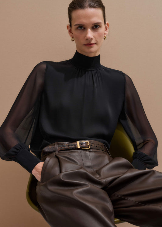 Black Silk Chic Rib Straight Blouse | ME+EM