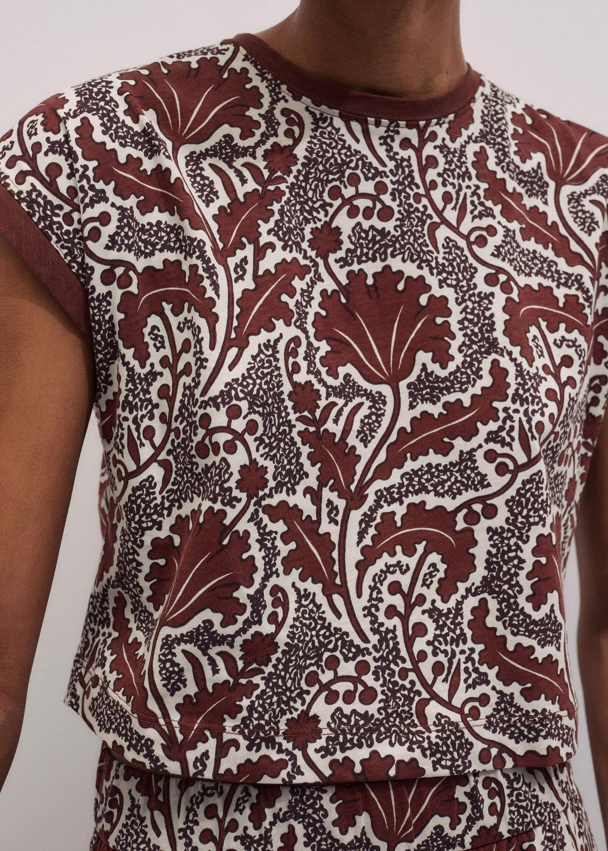 Cinnamon Rising Wildflowers Relaxed Crop Tee | ME+EM