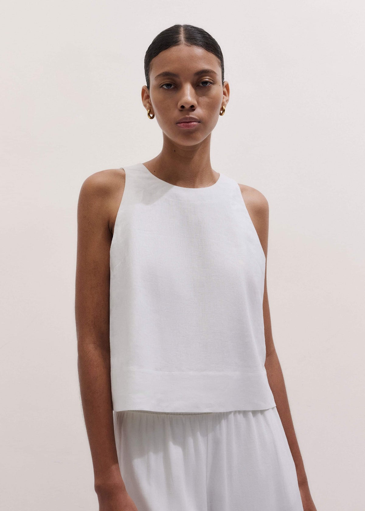 White Shell Crop Top | ME+EM