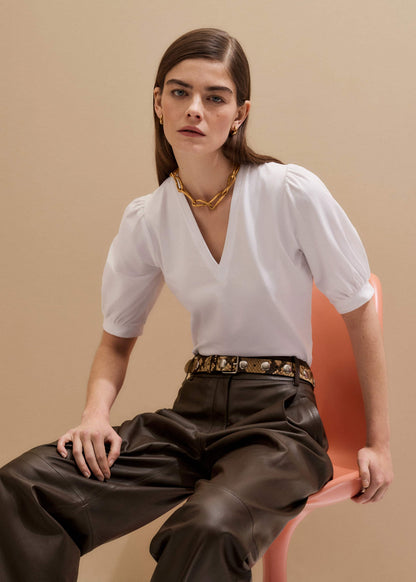 White Feminine Sleeve V-Neck Tee | ME+EM