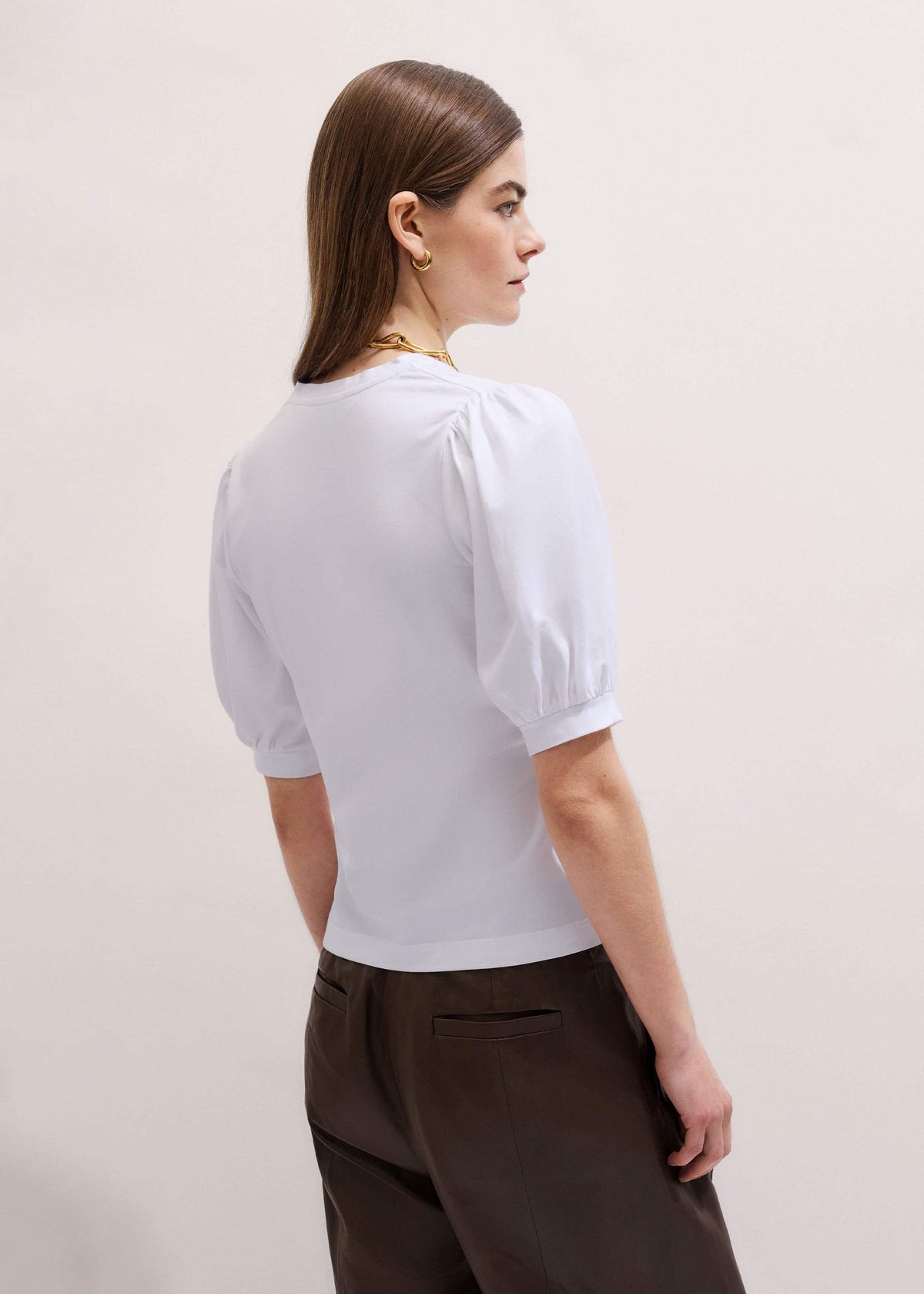 White Feminine Sleeve V-Neck Tee | ME+EM