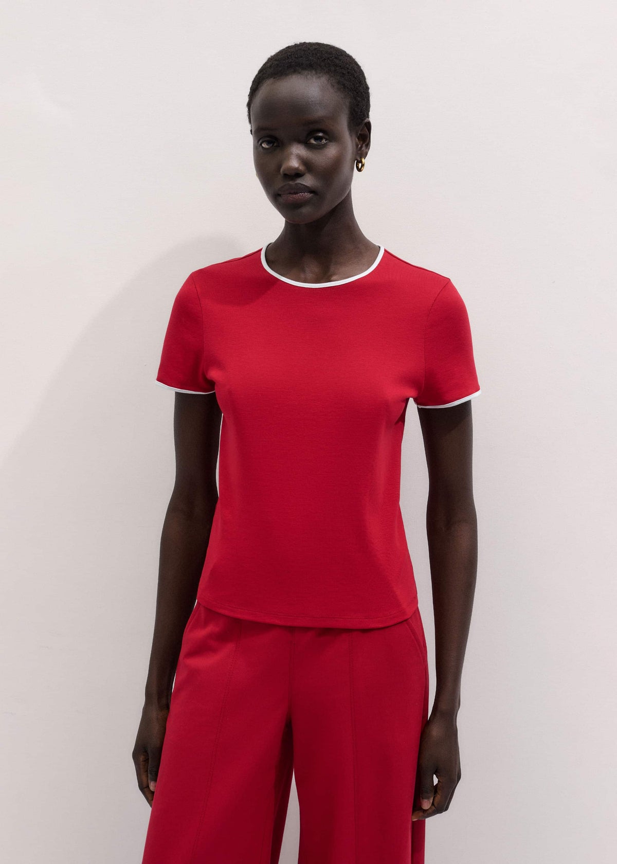 Red Contrast Trim Slim Tee | ME+EM