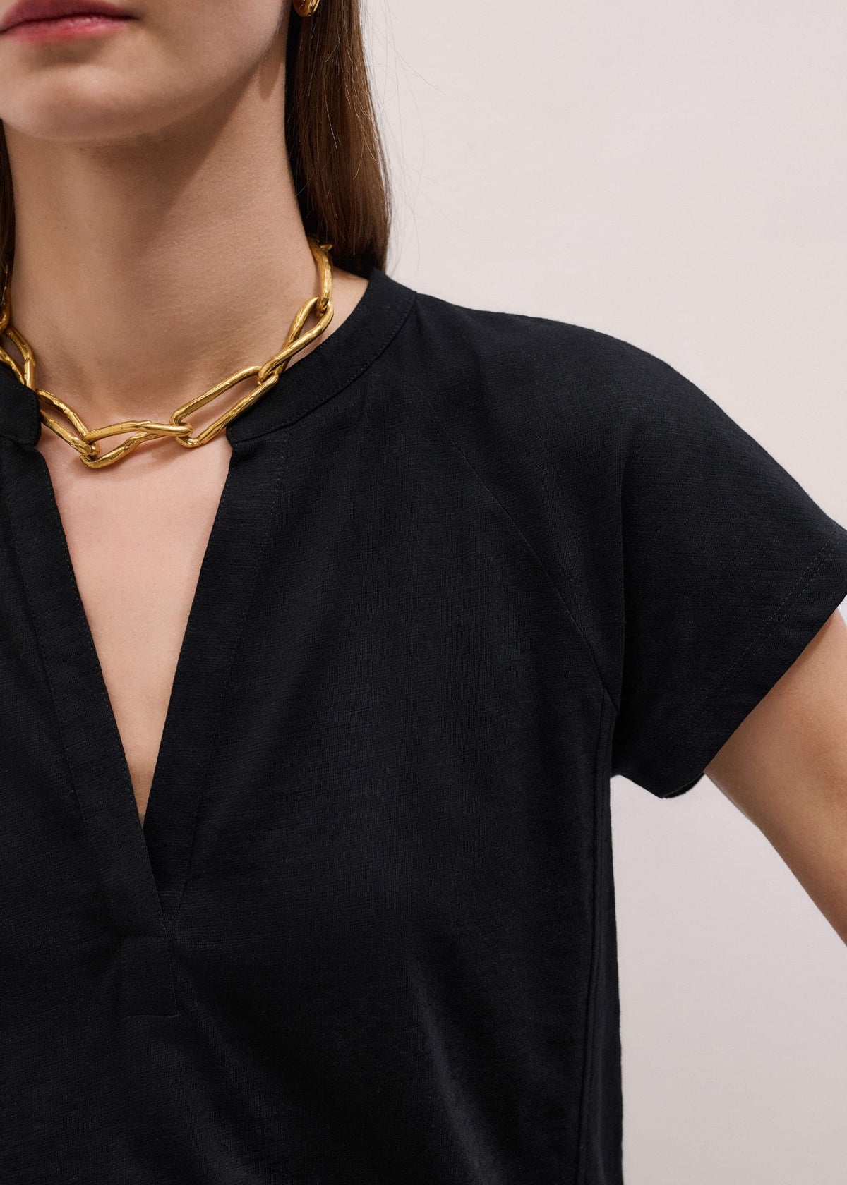 Black Open Placket Swing Top | ME+EM