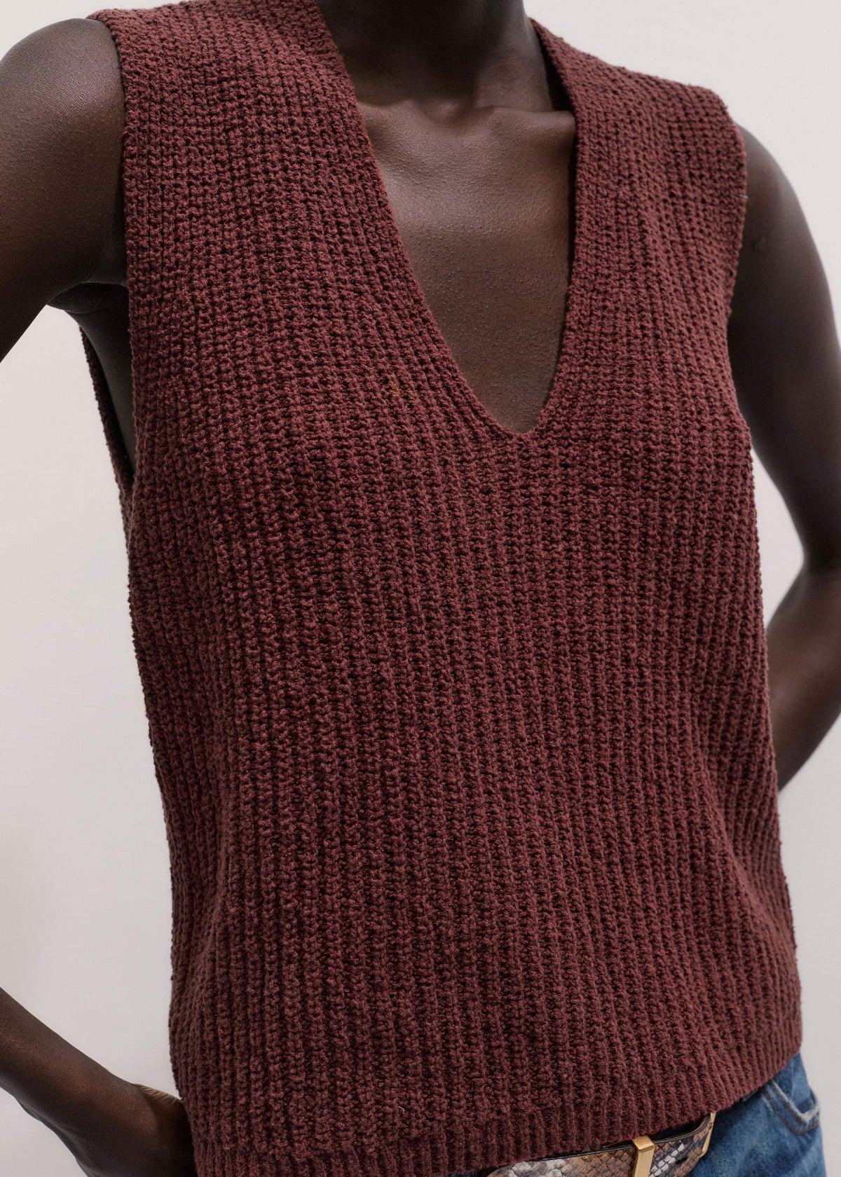 Cinnamon Brown Relaxed Knit Vest | ME+EM