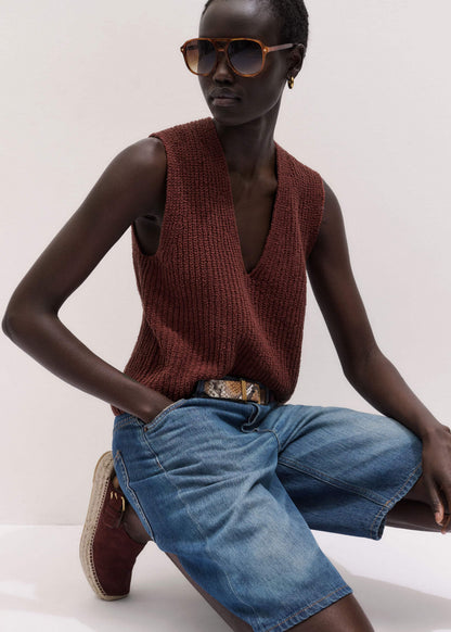 Cinnamon Brown Relaxed Knit Vest | ME+EM
