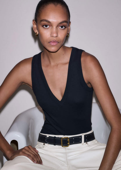 Black Ultimate V-Neck Vest | ME+EM