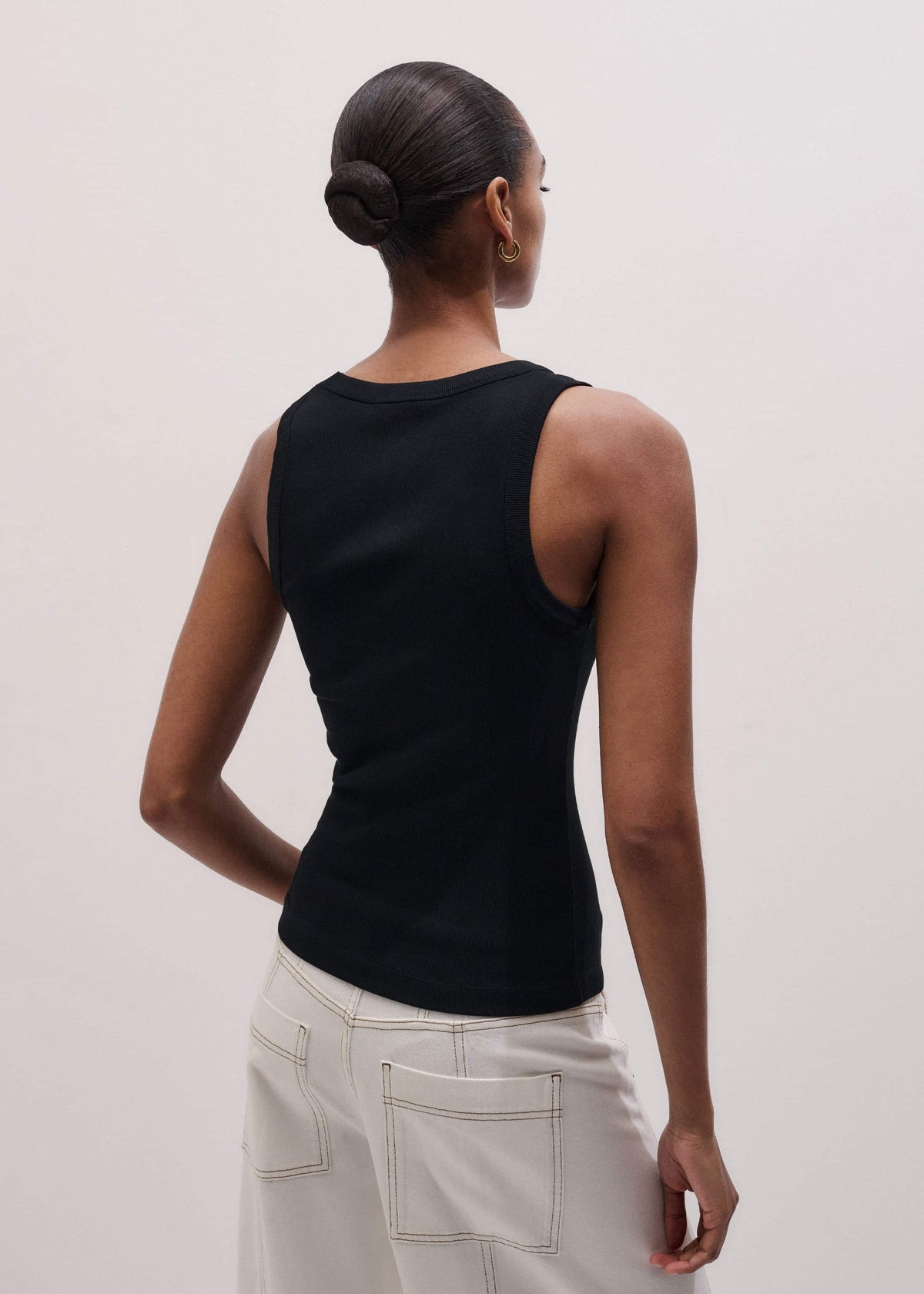 Black Ultimate V-Neck Vest | ME+EM