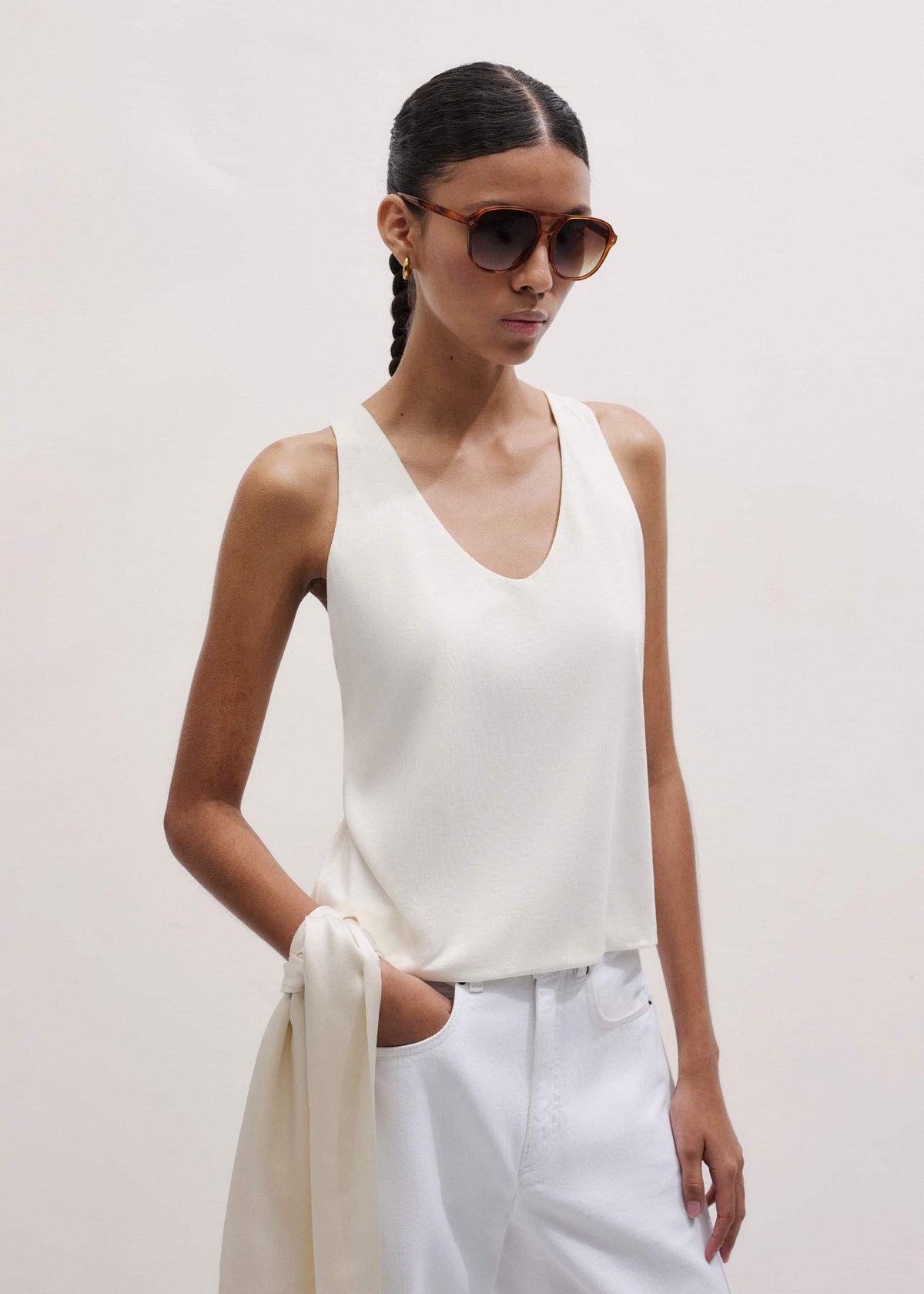 Cream Scoop Neck Vest | ME+EM